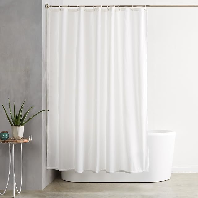 Amazon Basics schlichter weißer Duschvorhang, 180 mal 200 cm